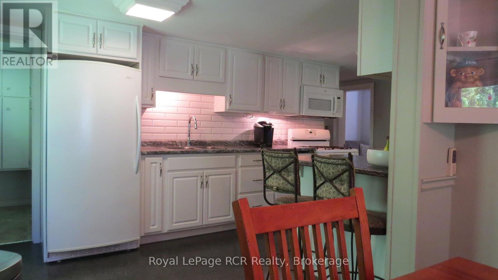 164 Edward Street, Saugeen Shores, Ontario  N0H 2L0 - Photo 40 - X12603674