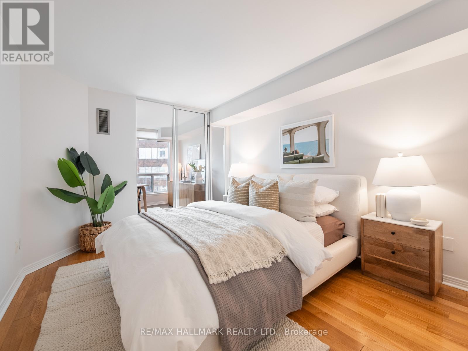 809 - 942 Yonge Street, Toronto, Ontario  M4W 3S8 - Photo 23 - C12563418