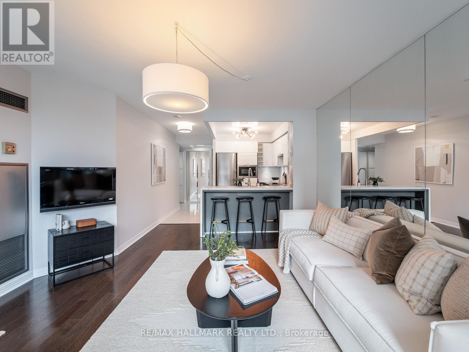 809 - 942 Yonge Street, Toronto, Ontario  M4W 3S8 - Photo 16 - C12563418