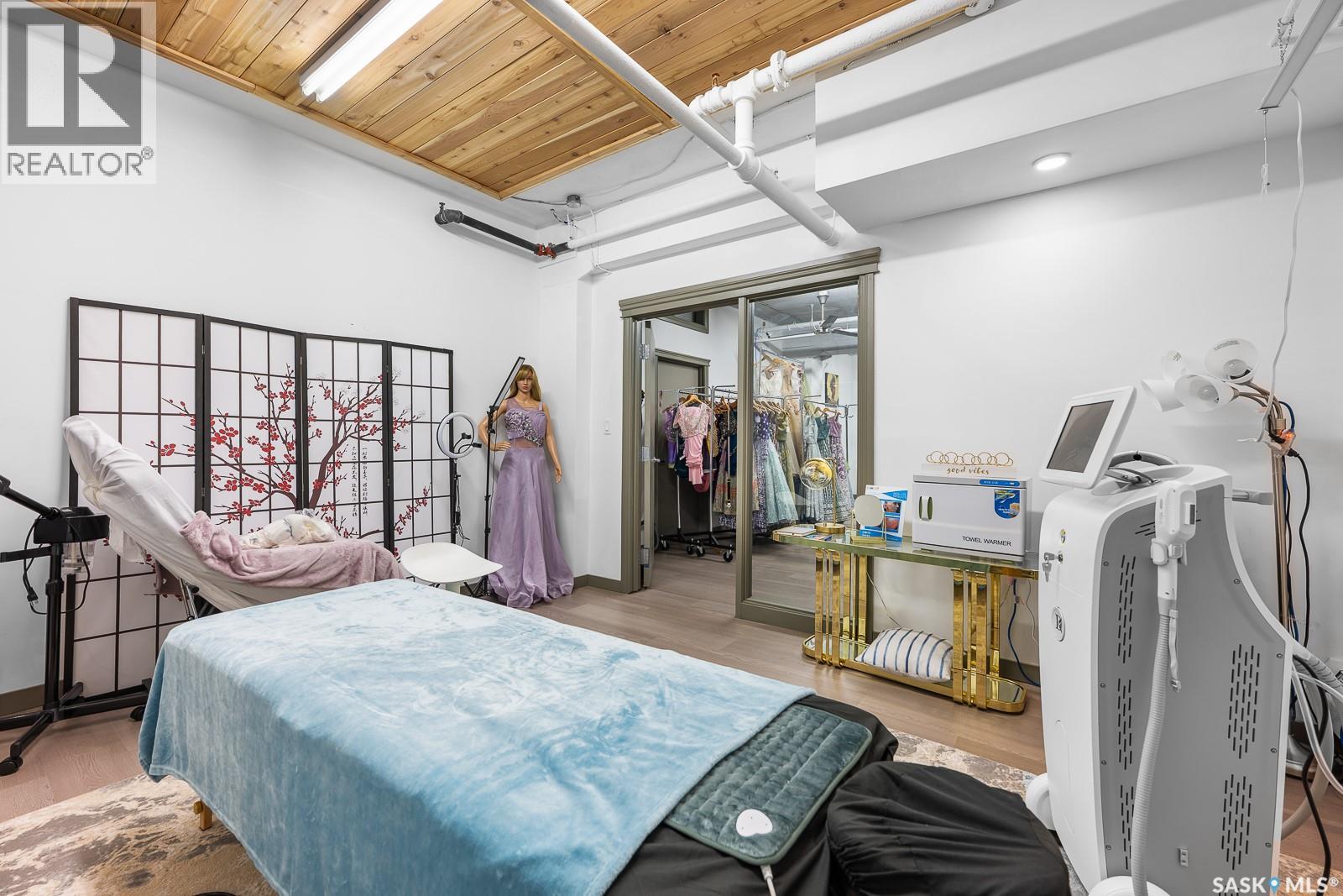 B-002(A) 1275 Broad Street, Regina, Saskatchewan  S4R 1Y2 - Photo 5 - SK024585