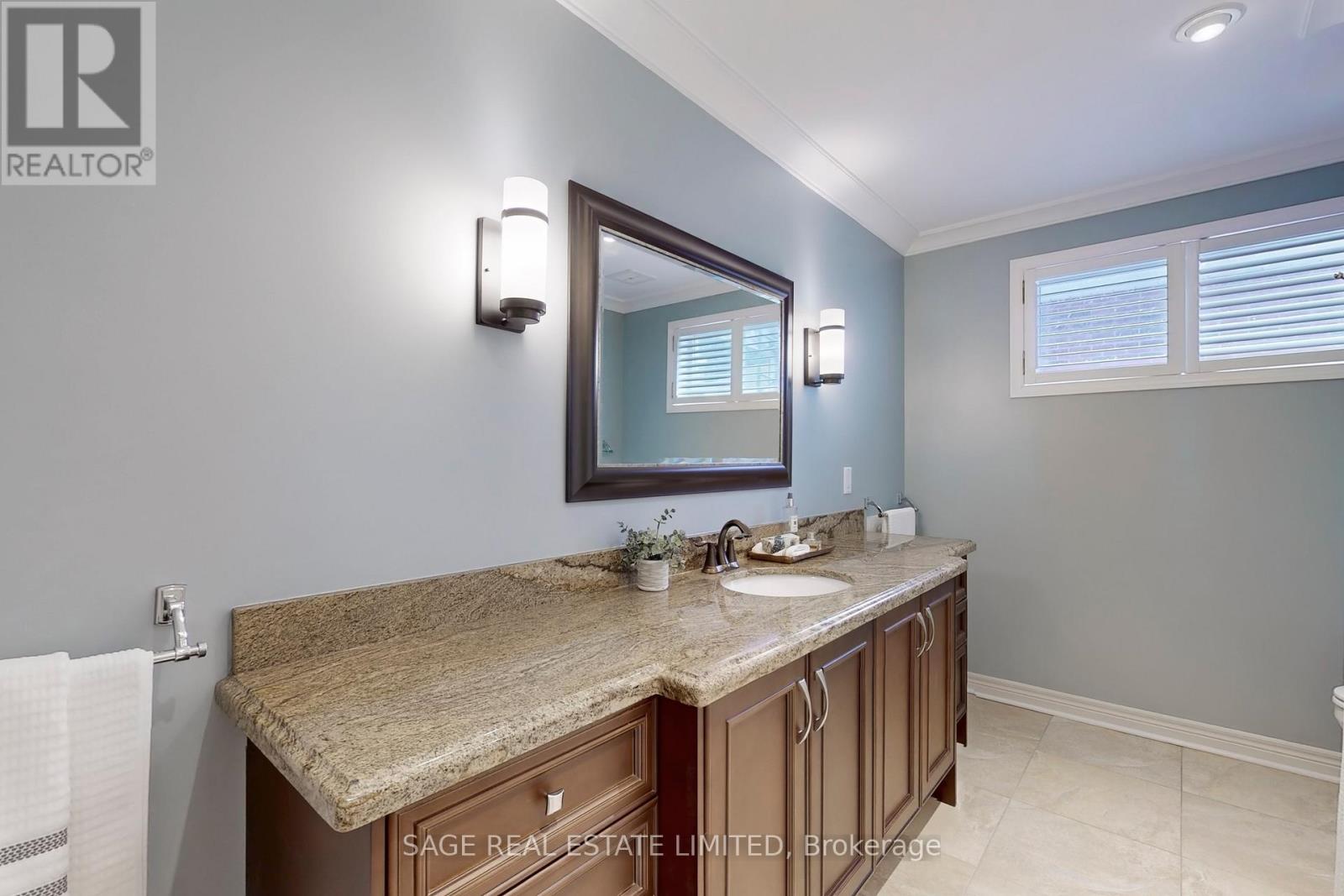 15240 12th Concession, King, Ontario L7E 5R7 - Photo 25 - N12276309