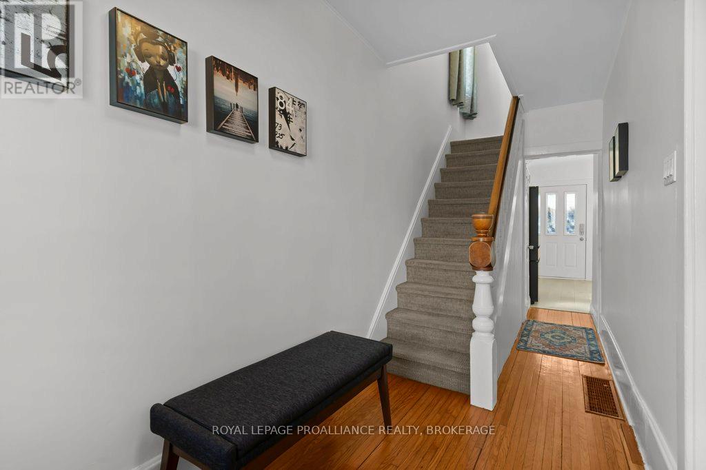 38 Ordnance Street, Kingston, Ontario  K7K 1G4 - Photo 8 - X12603738