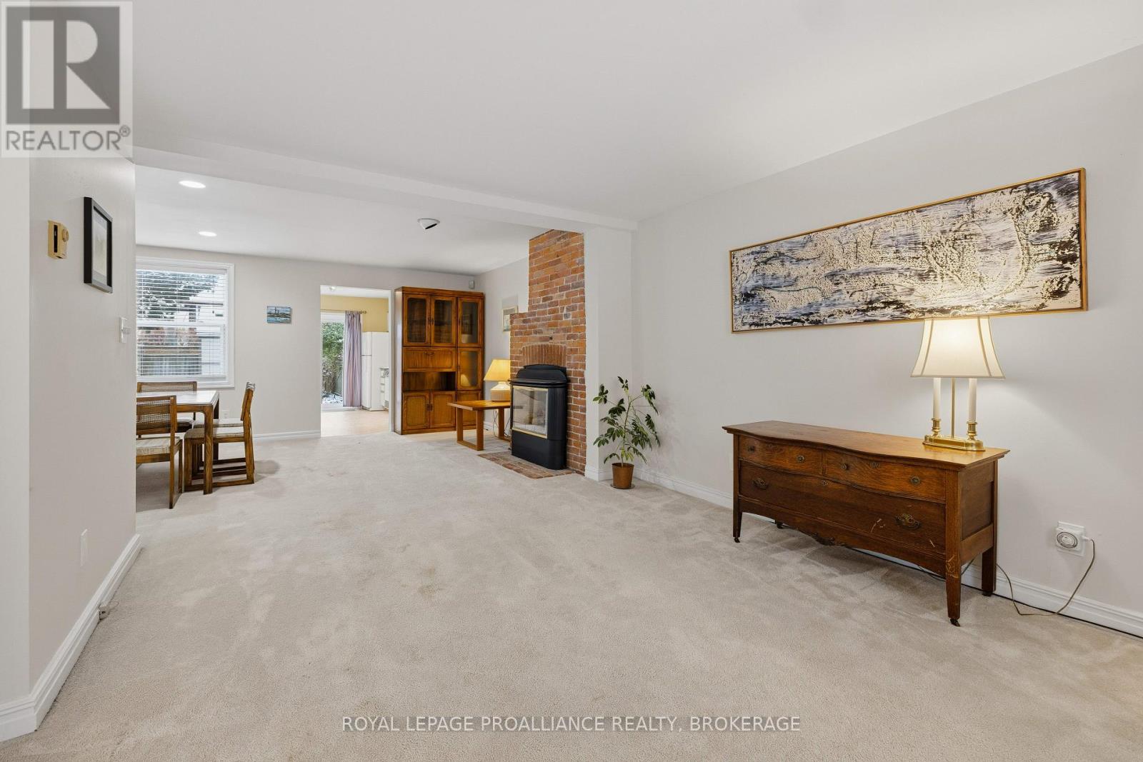 60 Colborne Street, Kingston, Ontario  K7K 1C6 - Photo 5 - X12603750