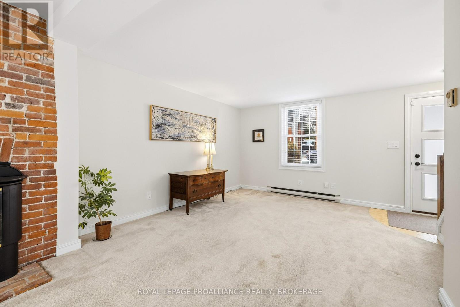 60 Colborne Street, Kingston, Ontario  K7K 1C6 - Photo 6 - X12603750