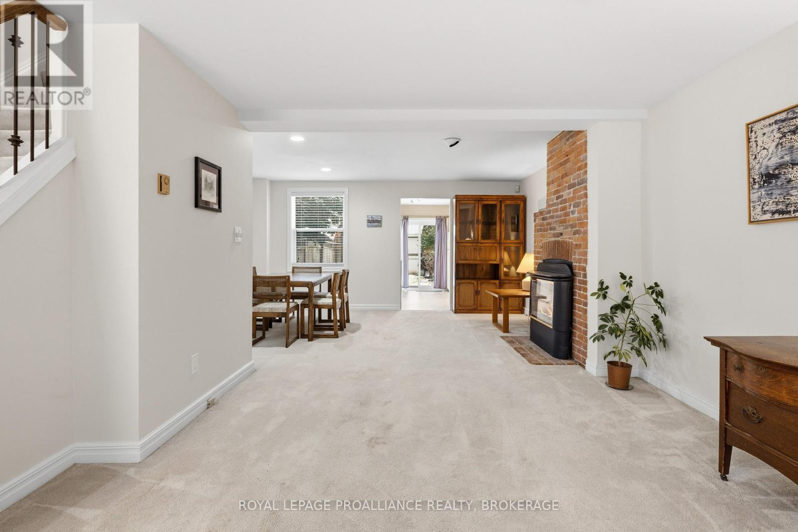 60 Colborne Street, Kingston, Ontario  K7K 1C6 - Photo 7 - X12603750