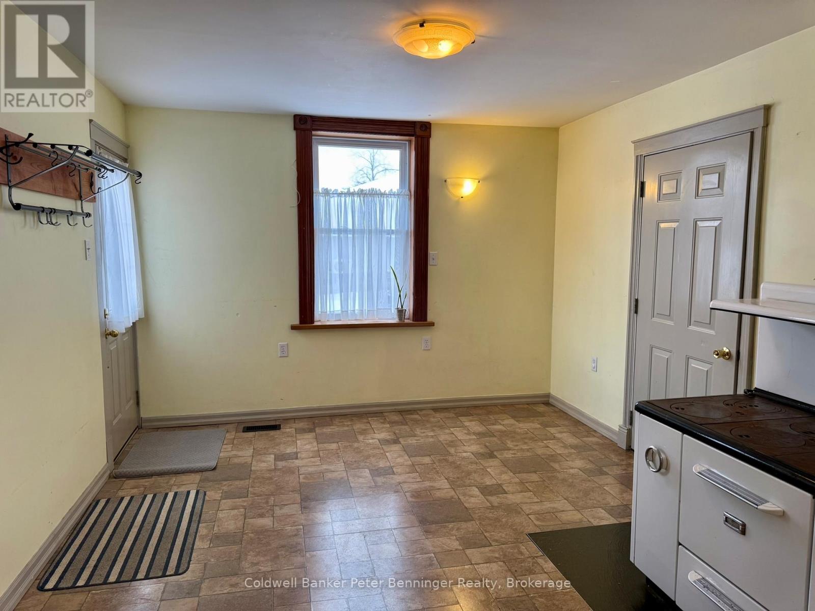 378 11th Street, Hanover, Ontario  N4N 1S5 - Photo 15 - X12603780