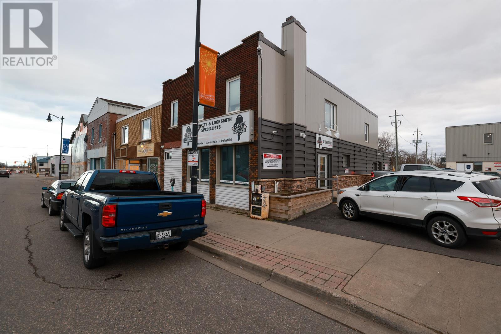 287 Bay St, Thunder Bay, Ontario  P7B 1R7 - Photo 2 - TB253604