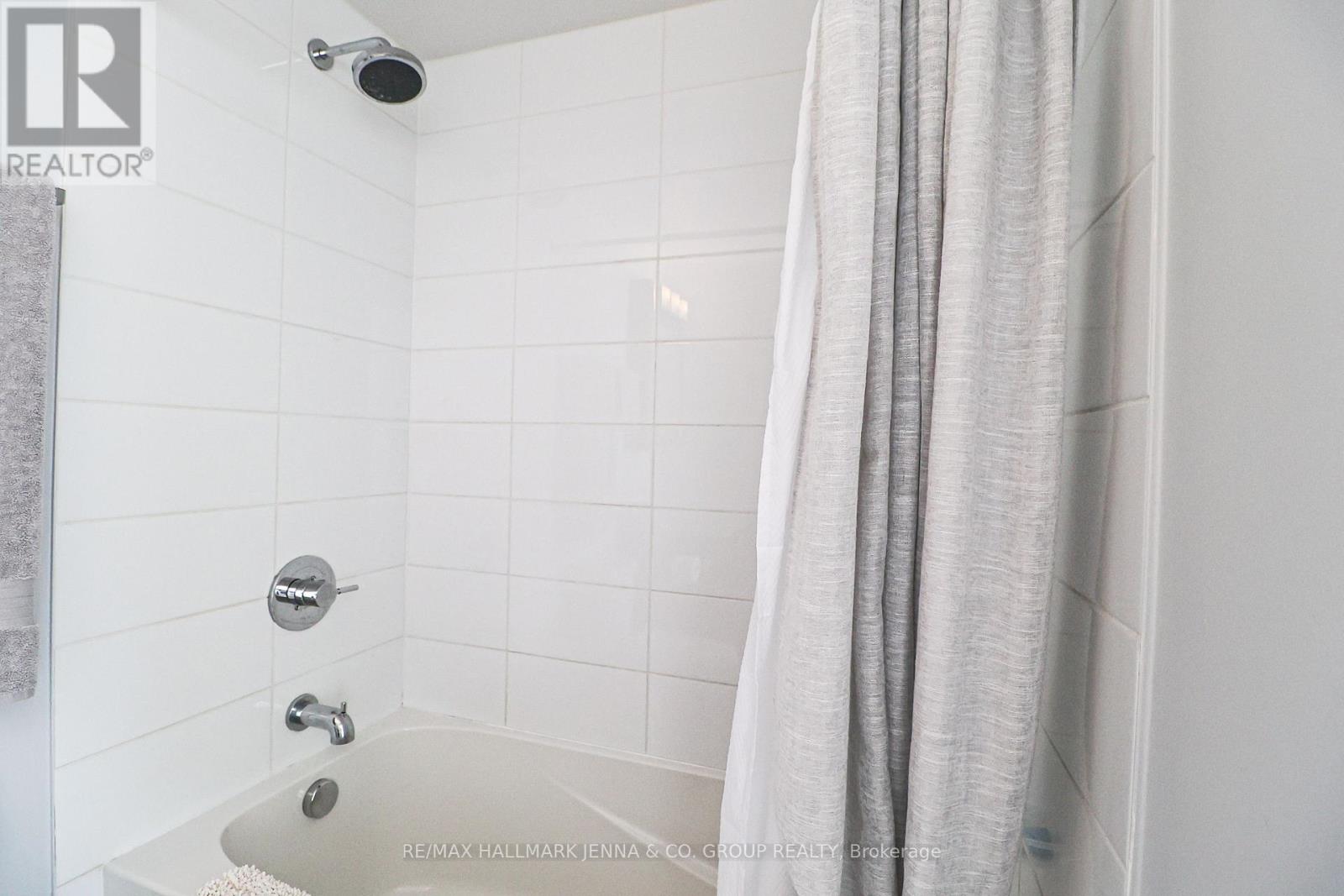 1809 - 179 Metcalfe Street, Ottawa, Ontario  K2P 1P7 - Photo 20 - X12603708