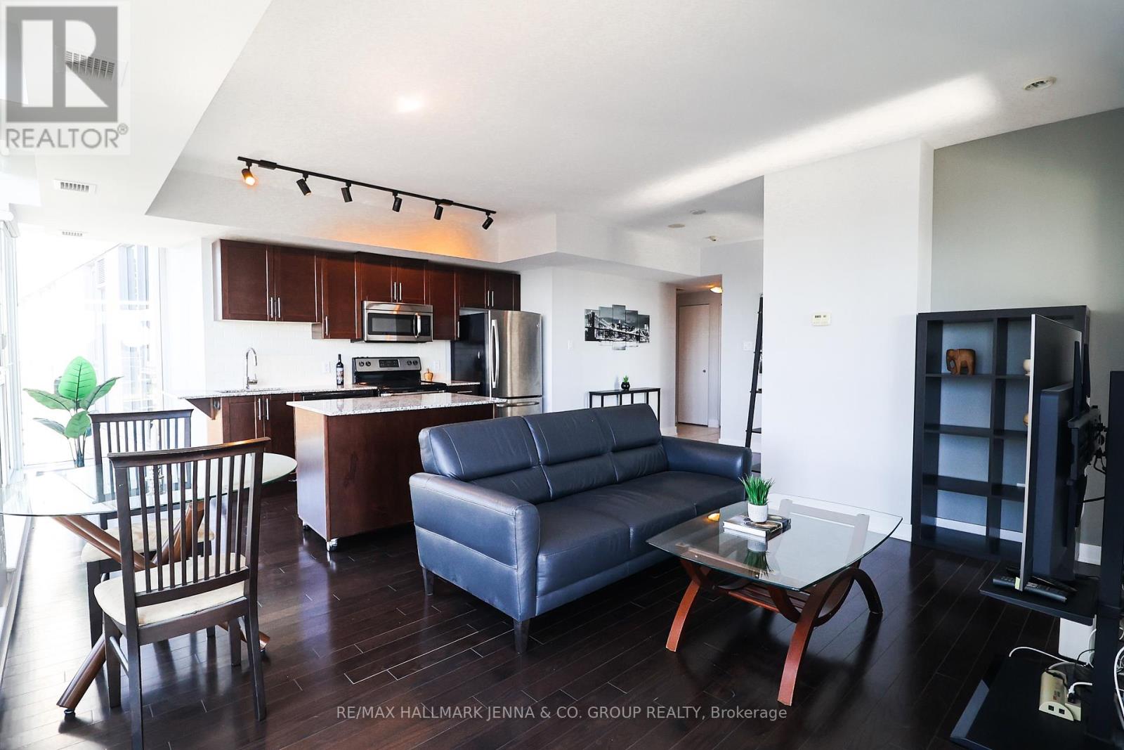 1809 - 179 Metcalfe Street, Ottawa, Ontario  K2P 1P7 - Photo 7 - X12603708