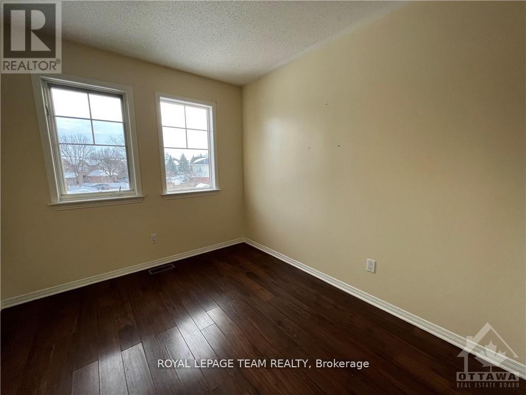 39 Thornbury Crescent, Ottawa, Ontario  K2G 6C5 - Photo 21 - X12603732