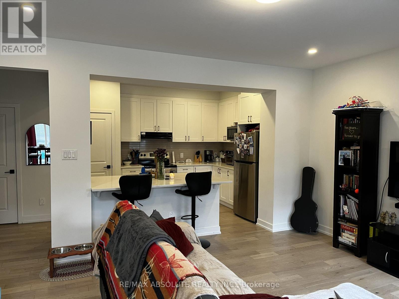 289 Anyolite Private, Ottawa, Ontario  K2J 6P5 - Photo 5 - X12603764