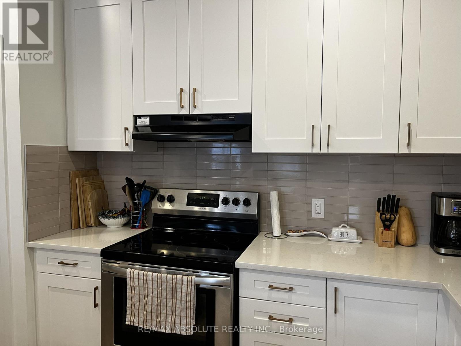 289 Anyolite Private, Ottawa, Ontario  K2J 6P5 - Photo 7 - X12603764