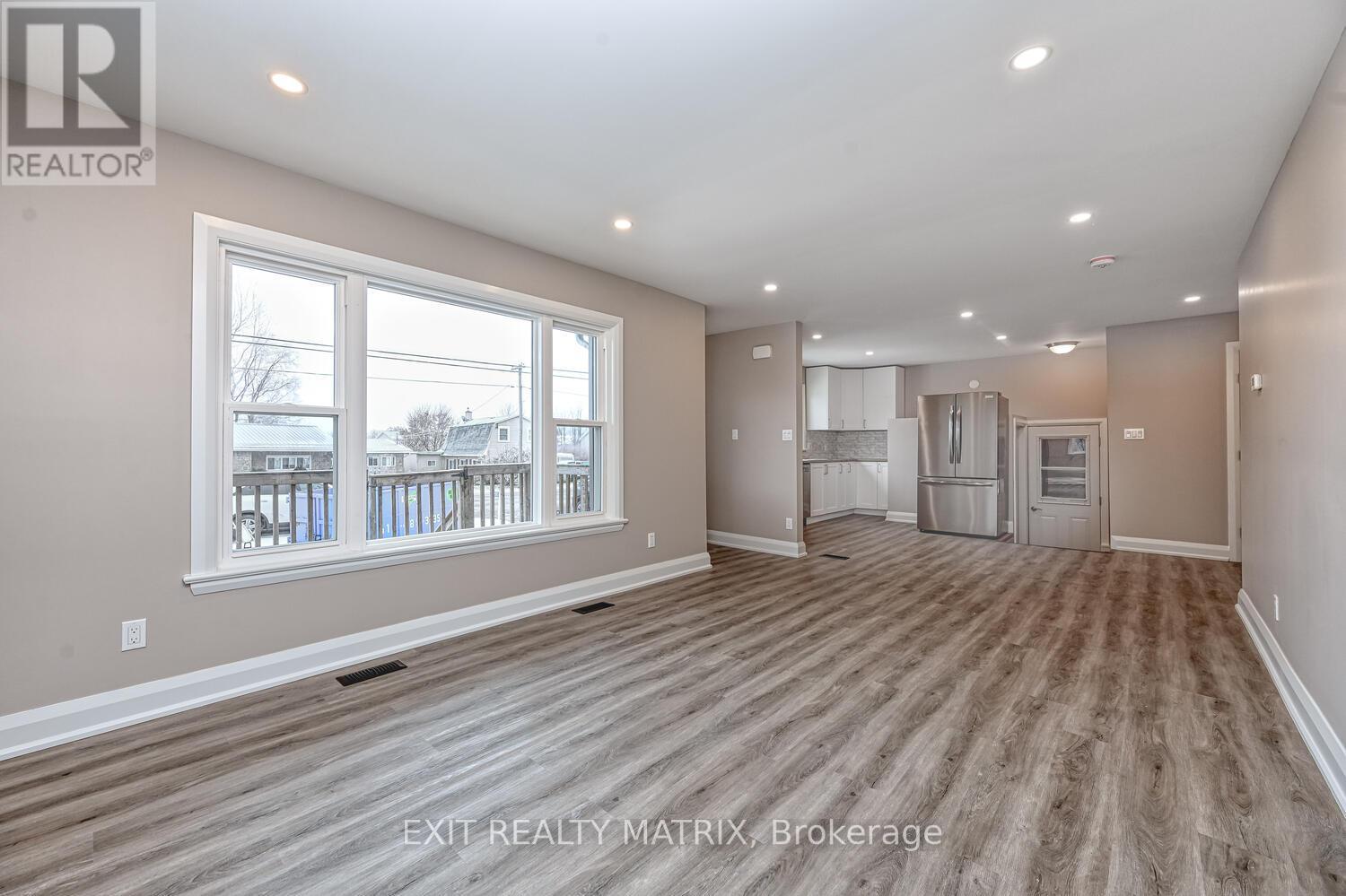 7510 Roger Stevens Drive, Montague, Ontario  K7A 4X9 - Photo 6 - X12603776