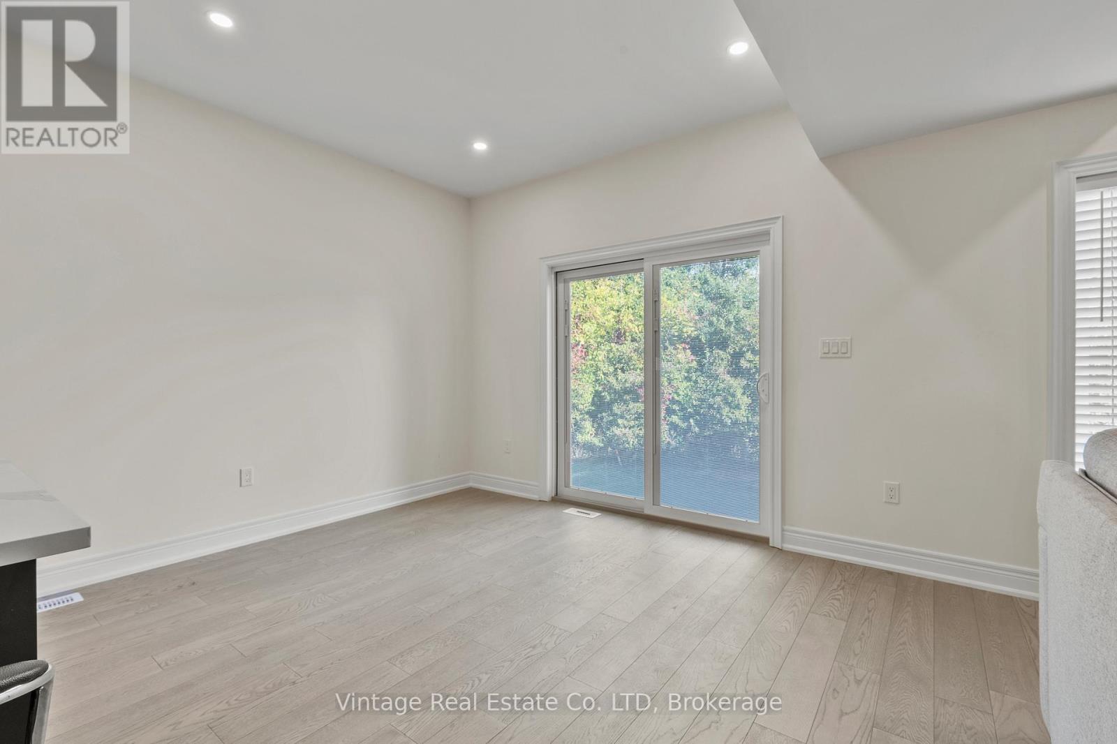 181 Hodgkins Avenue, Thorold, Ontario  L2V 0M6 - Photo 11 - X12603760