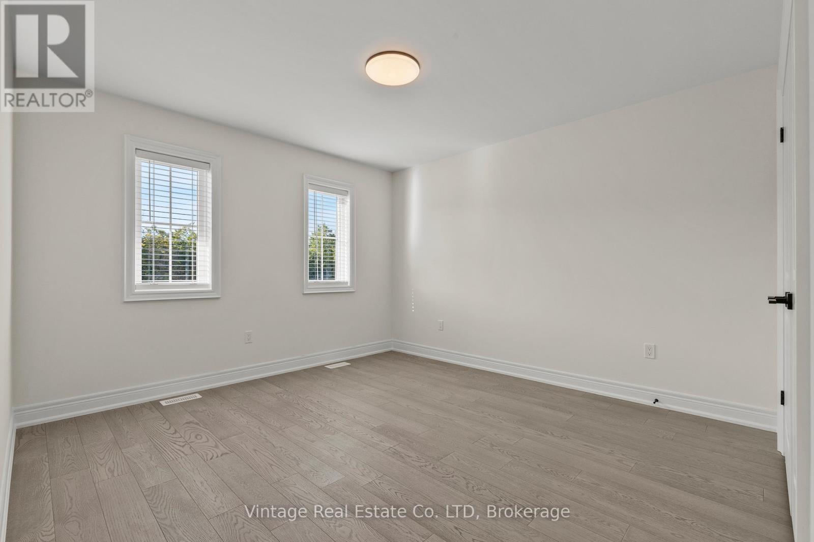 181 Hodgkins Avenue, Thorold, Ontario  L2V 0M6 - Photo 18 - X12603760