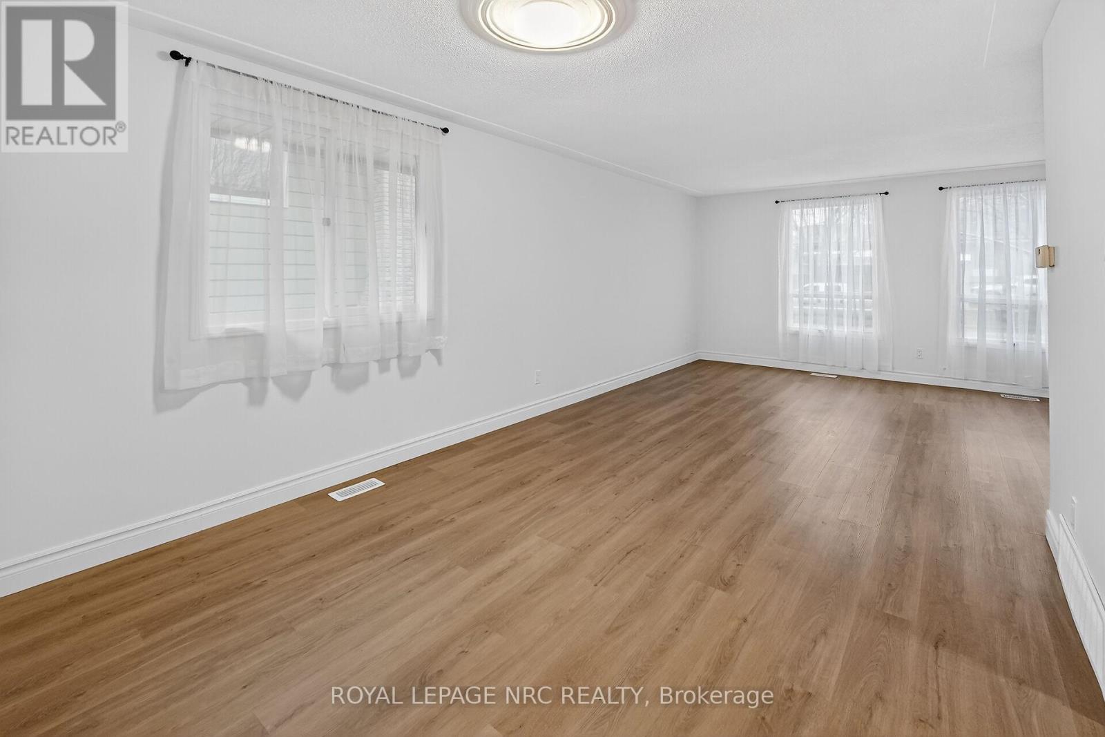 1 Rainbow Drive, St. Catharines (Bunting/linwell), Ontario  L2M 7A2 - Photo 13 - X12603762