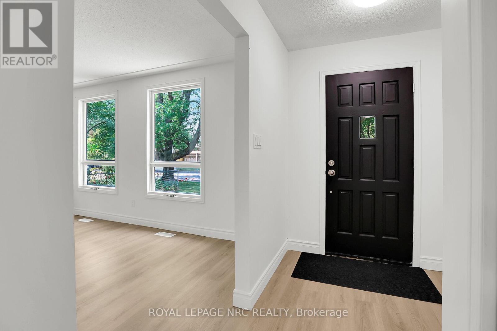 1 Rainbow Drive, St. Catharines (Bunting/linwell), Ontario  L2M 7A2 - Photo 17 - X12603762