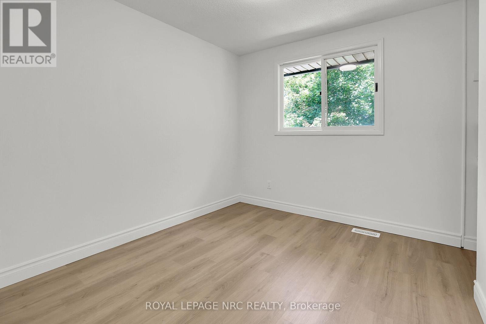 1 Rainbow Drive, St. Catharines (Bunting/linwell), Ontario  L2M 7A2 - Photo 22 - X12603762