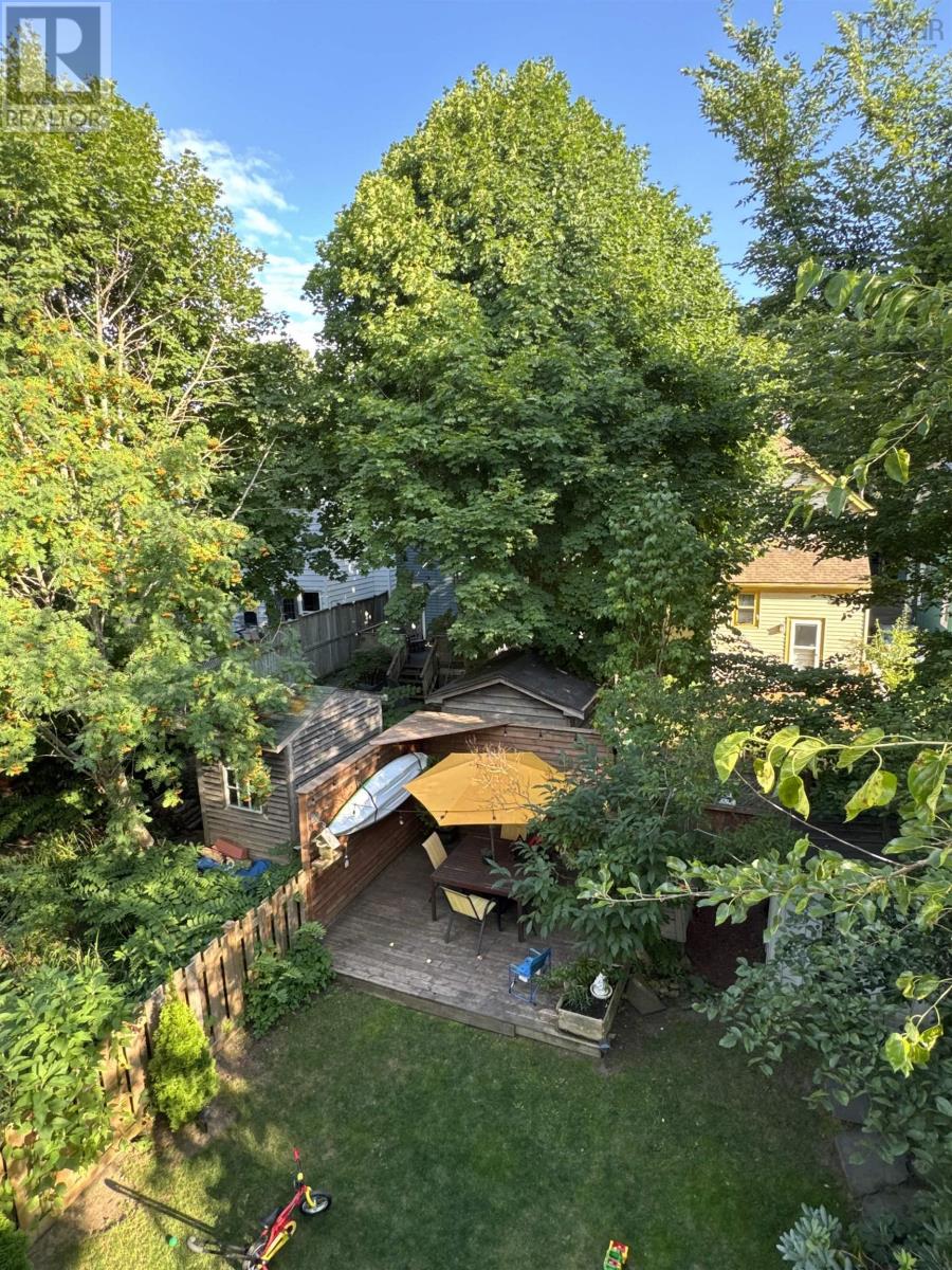 6318 Lawrence Street, Halifax, Nova Scotia  B3L 1J9 - Photo 47 - 202528596