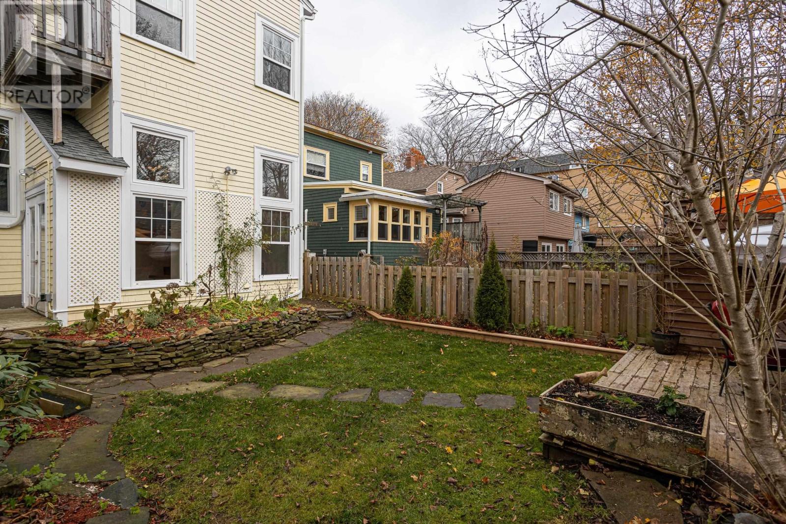 6318 Lawrence Street, Halifax, Nova Scotia  B3L 1J9 - Photo 50 - 202528596