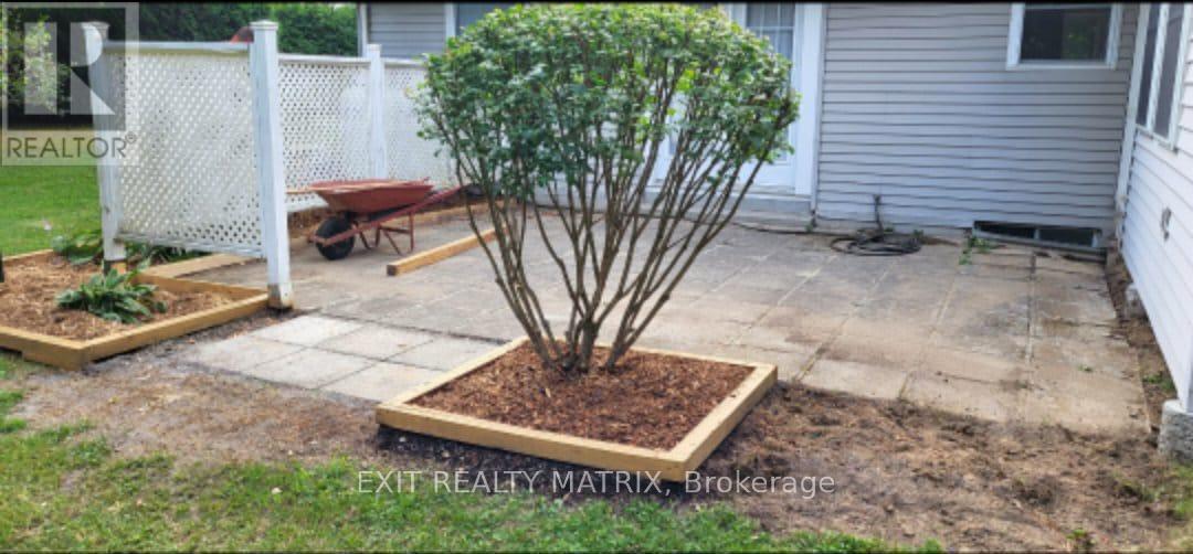 1261 Golf Road, East Hawkesbury, Ontario  K6A 2R2 - Photo 43 - X12603196