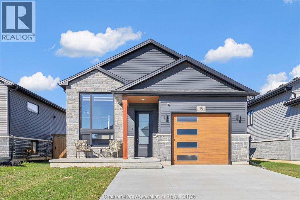 13 BAFFIN WAY, Chatham, Ontario