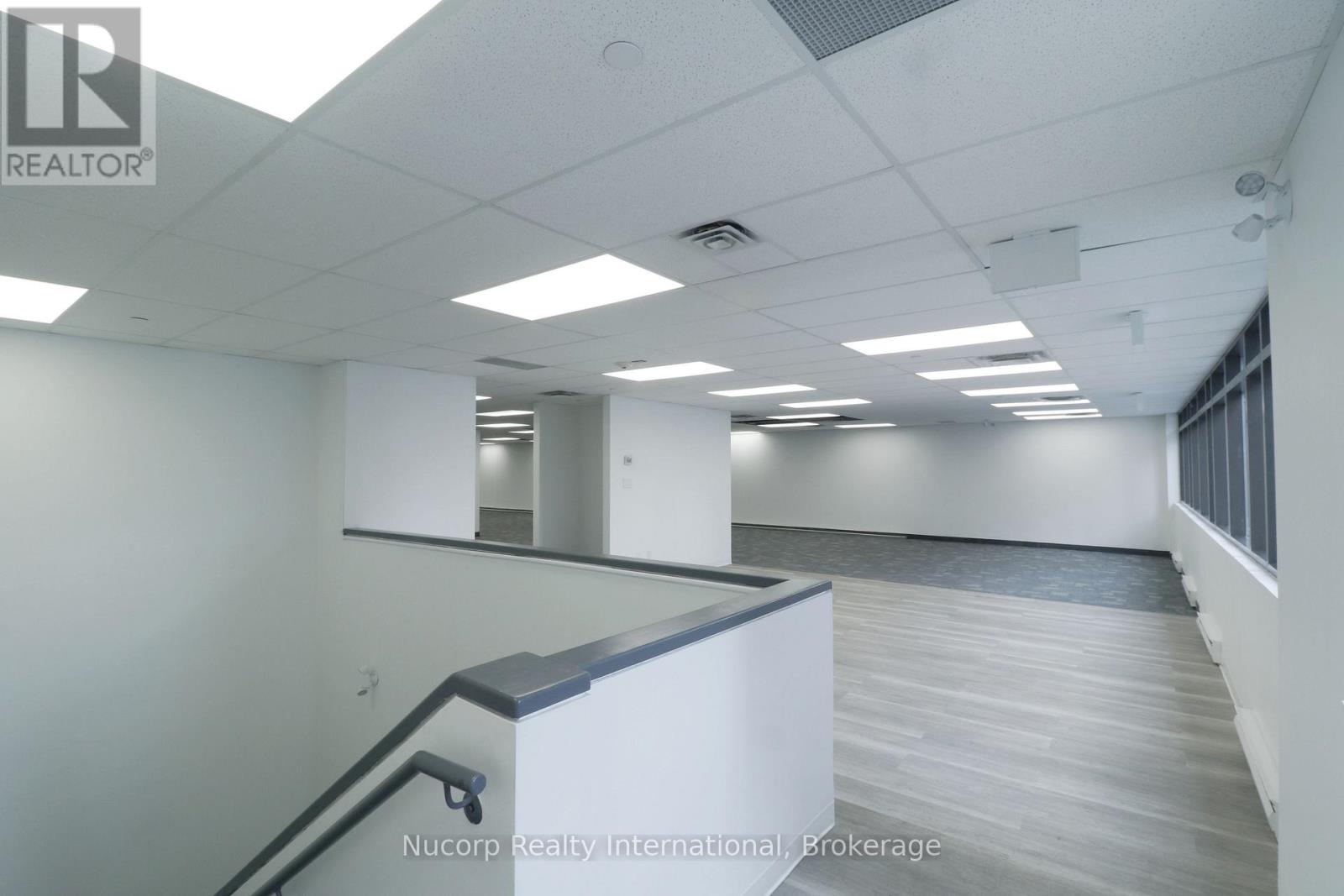 200 - 570 Bloor Street W, Toronto, Ontario  M6G 1K1 - Photo 4 - C12603700