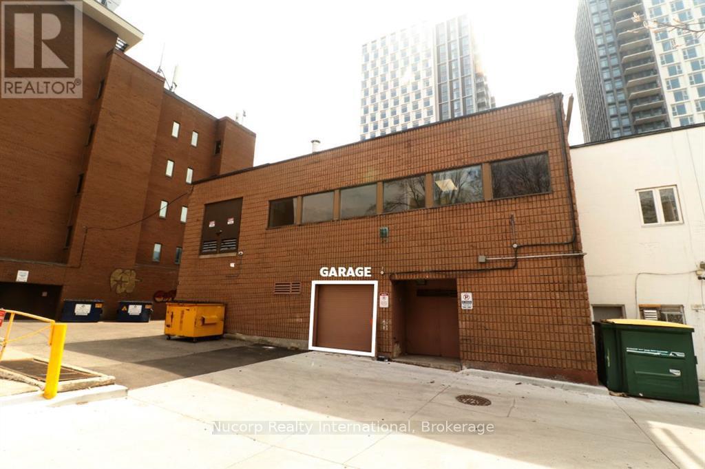 Lower - 570 Bloor Street W, Toronto, Ontario  M6G 1K1 - Photo 10 - C12603702