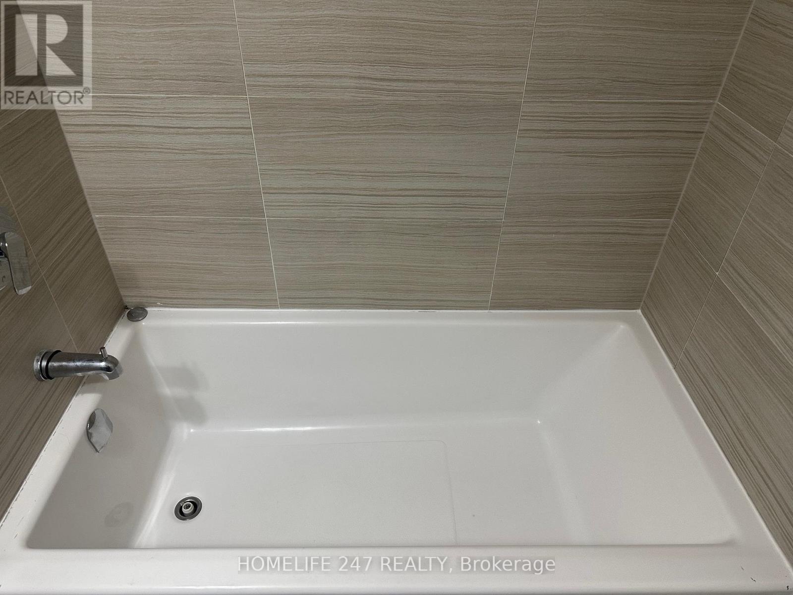 1508 - 2152 Lawrence Avenue E, Toronto, Ontario  M1R 3A7 - Photo 20 - E12603744