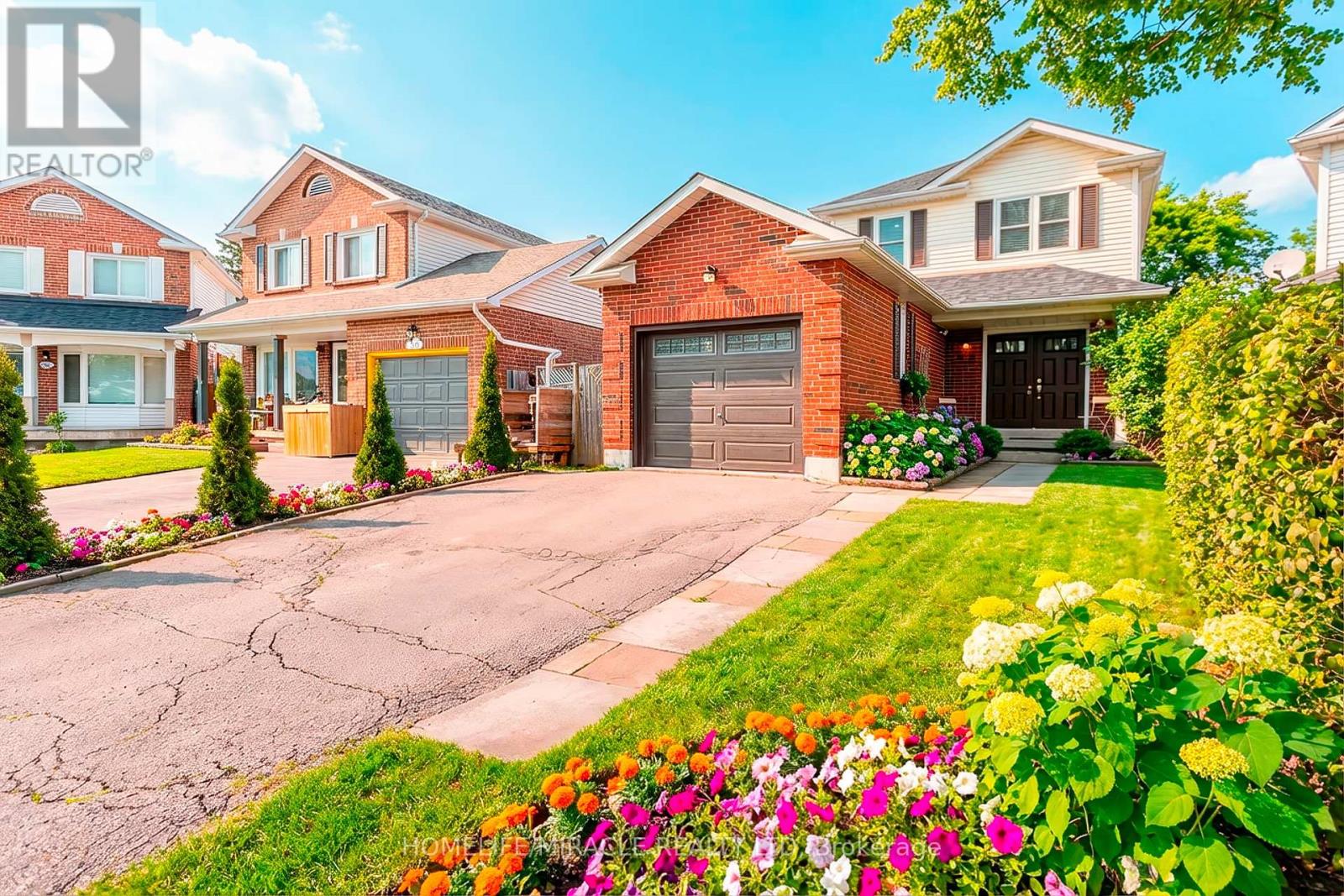 33 MOSSGROVE COURT, Clarington, Ontario