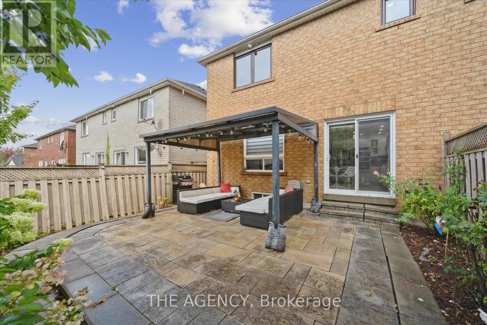 908 Oaktree Crescent, Newmarket, Ontario  L3X 2Z1 - Photo 20 - N12603772