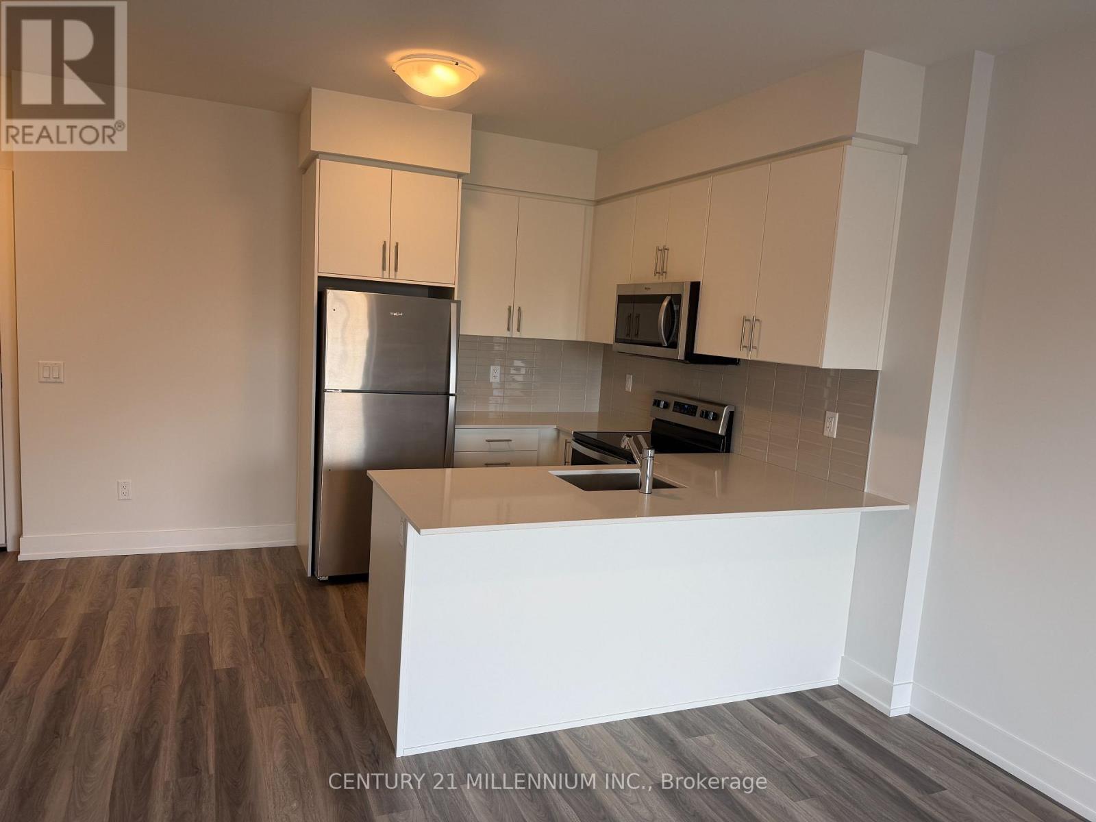 523 - 1100 Lackner Place, Kitchener, Ontario  N2A 0M1 - Photo 2 - X12600694