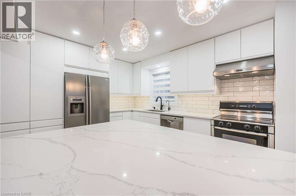 125 Steepleridge Street, Kitchener, Ontario  N2P 2W2 - Photo 12 - 40792537