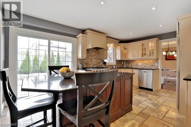 263 Princess Royal Court, Oakville, Ontario  L6H 3A5 - Photo 7 - 40792088