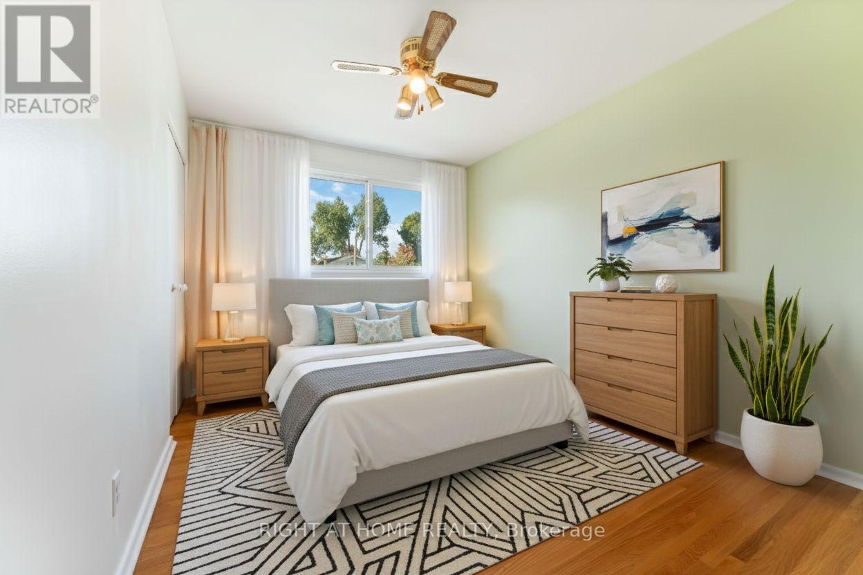 2221 Circle Place, Ottawa, Ontario  K1G 3E2 - Photo 22 - X12418193