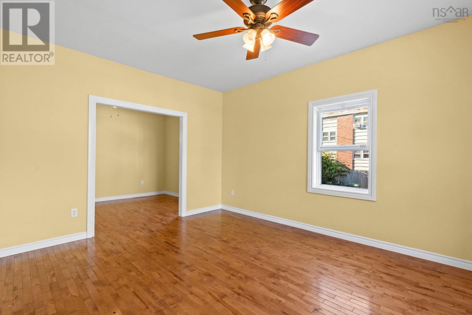 48 Irving Street, Woodside, Nova Scotia  B2W 1K2 - Photo 6 - 202522320