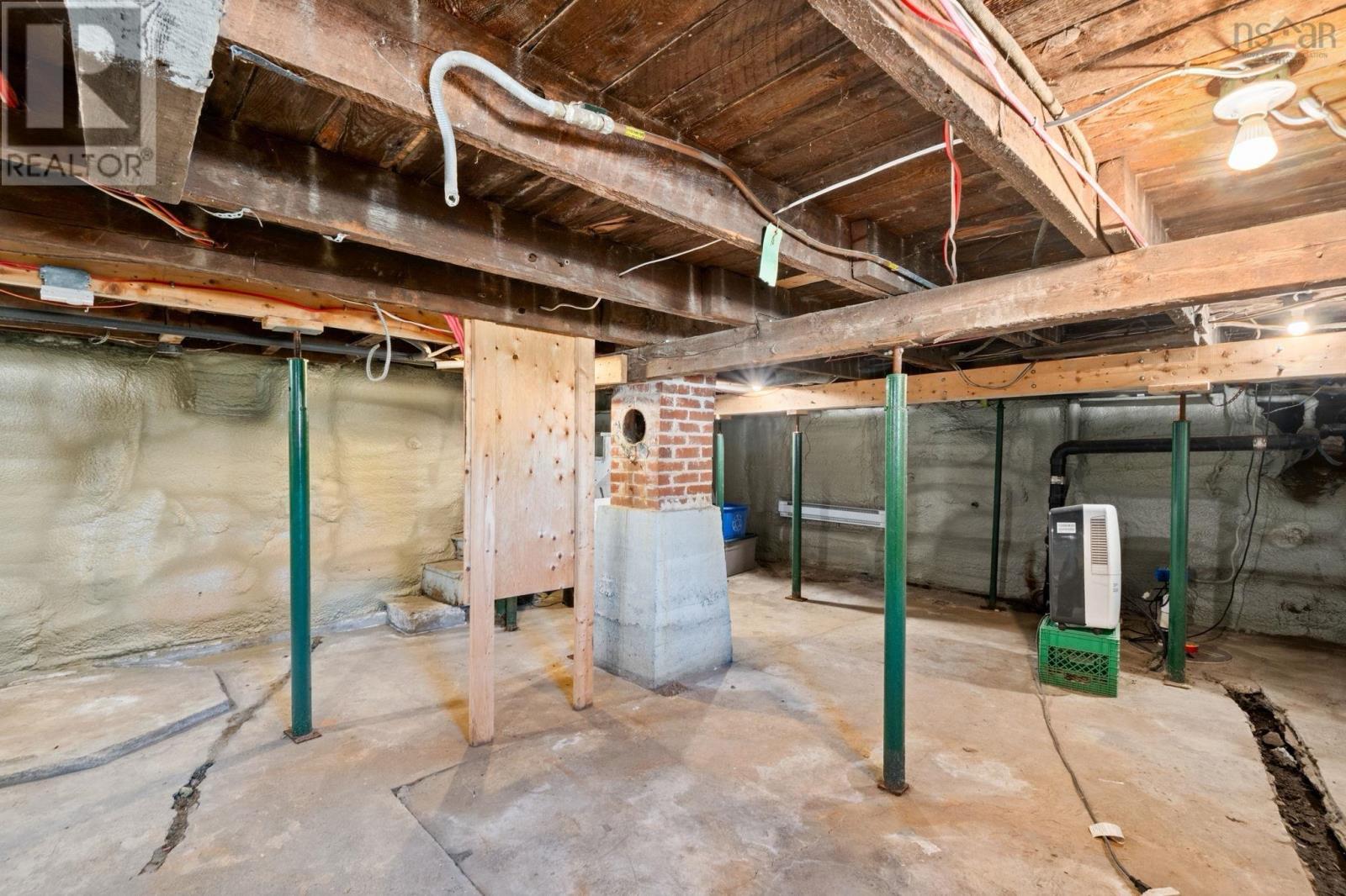 48 Irving Street, Woodside, Nova Scotia  B2W 1K2 - Photo 32 - 202522320