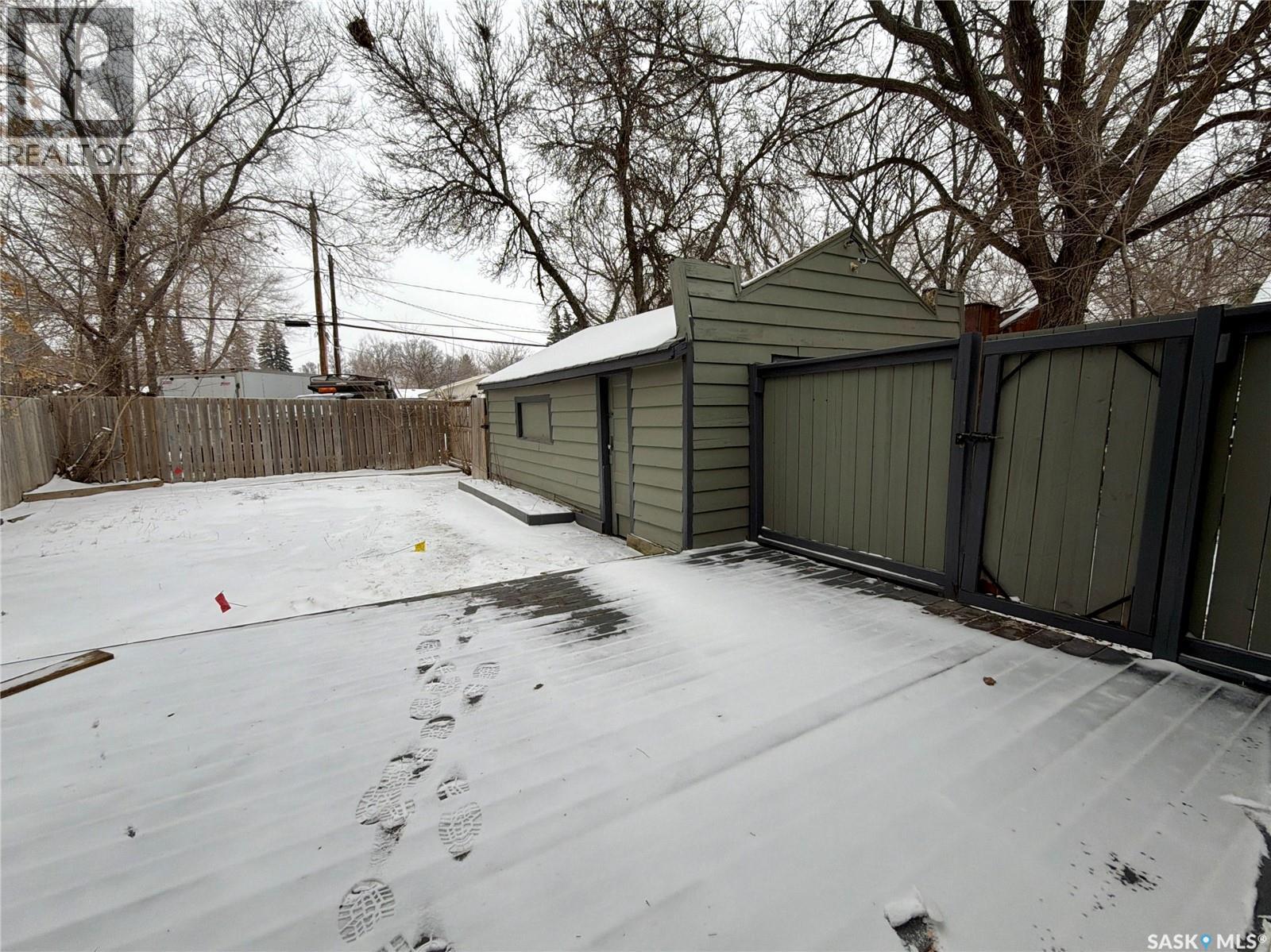 5120 Dewdney Avenue, Regina, Saskatchewan  S4T 1C1 - Photo 15 - SK025176