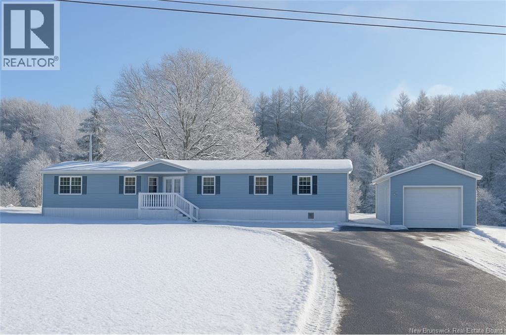 18 Cahill Road, Beechwood, New Brunswick E7J 1Z6 - Photo 1 - NB123741