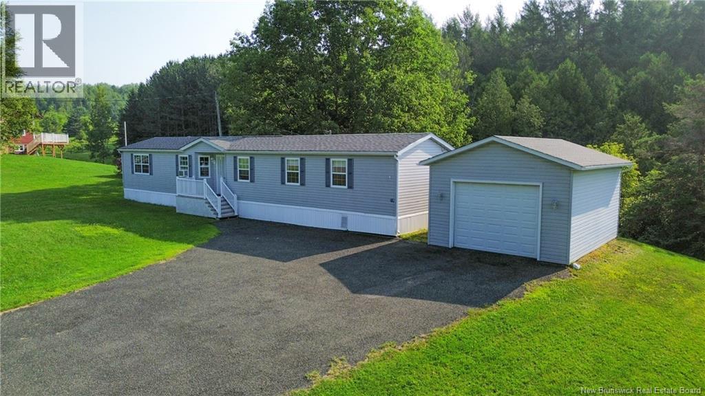 18 Cahill Road, Beechwood, New Brunswick E7J 1Z6 - Photo 4 - NB123741