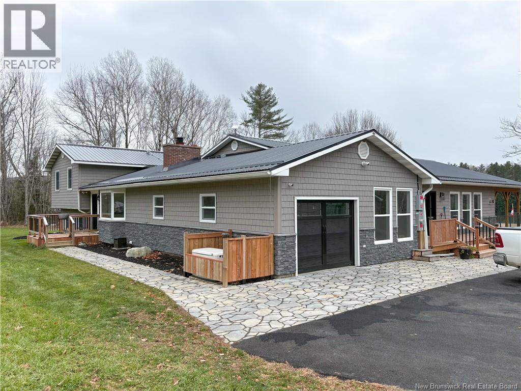 747 105 Route, Southampton, New Brunswick E6G 1K5 - Photo 8 - NB130653