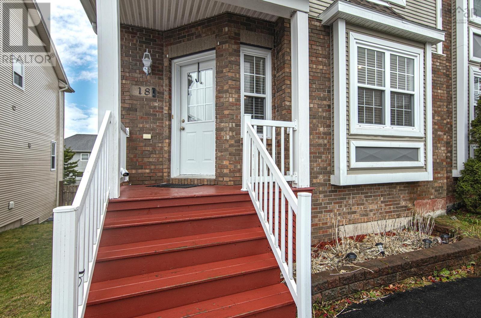 18 Outrigger Crescent, Halifax, Nova Scotia  B3M 4V8 - Photo 31 - 202529080