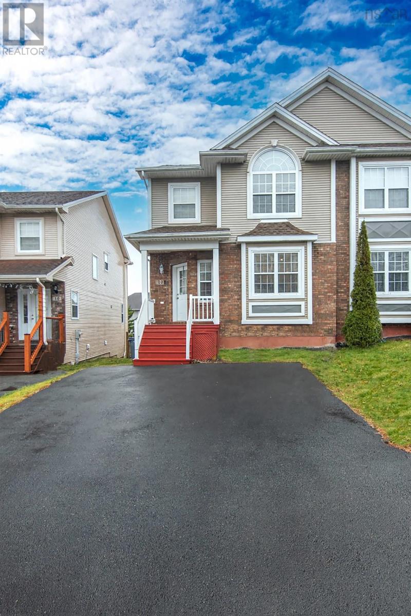 18 Outrigger Crescent, Halifax, Nova Scotia  B3M 4V8 - Photo 32 - 202529080