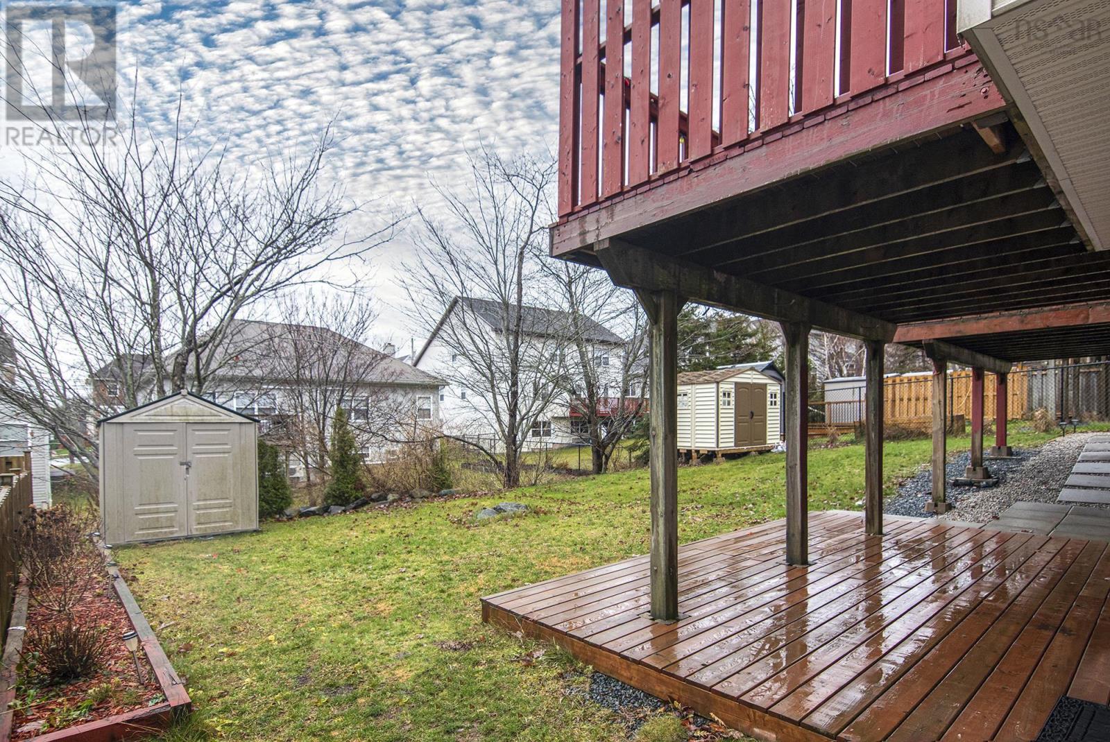 18 Outrigger Crescent, Halifax, Nova Scotia  B3M 4V8 - Photo 36 - 202529080