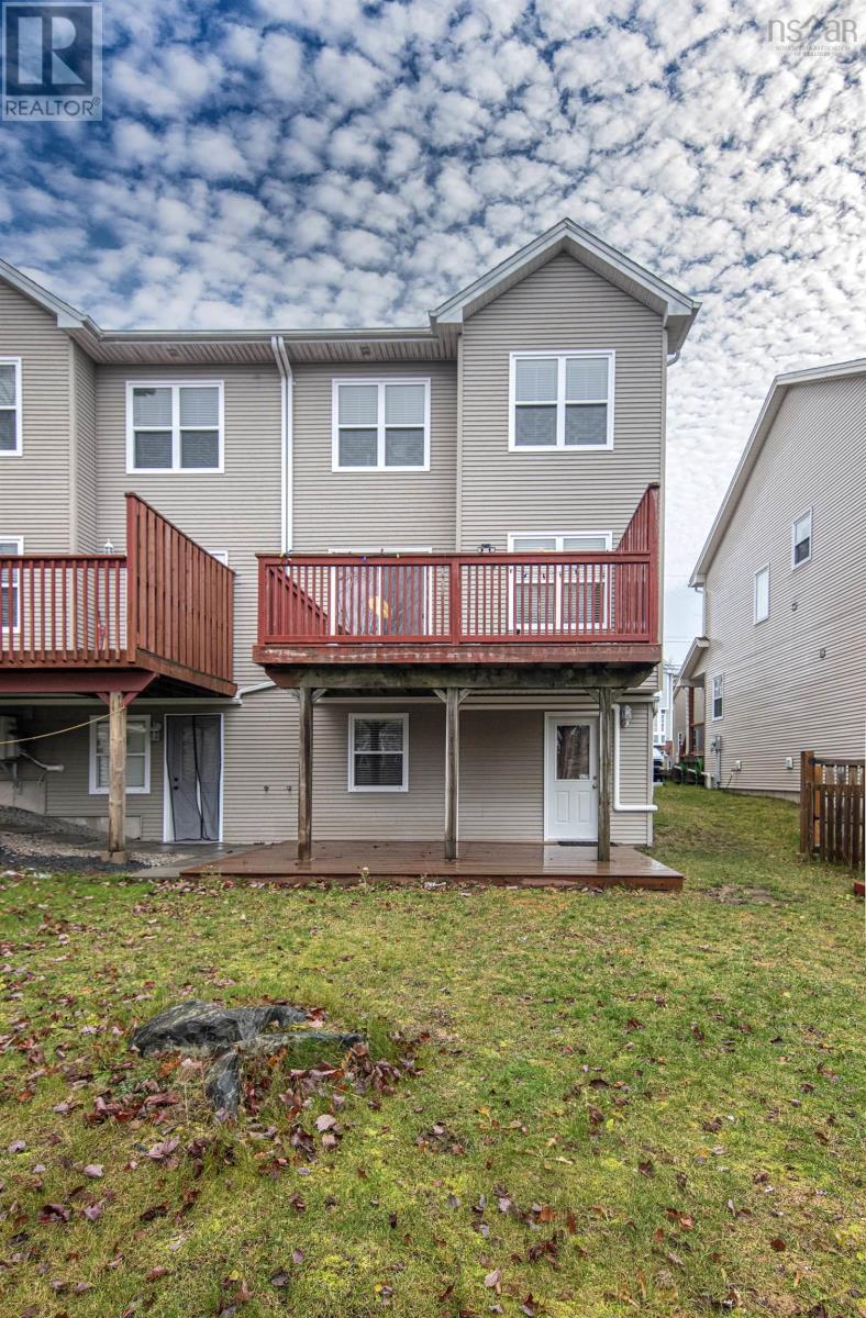 18 Outrigger Crescent, Halifax, Nova Scotia  B3M 4V8 - Photo 33 - 202529080