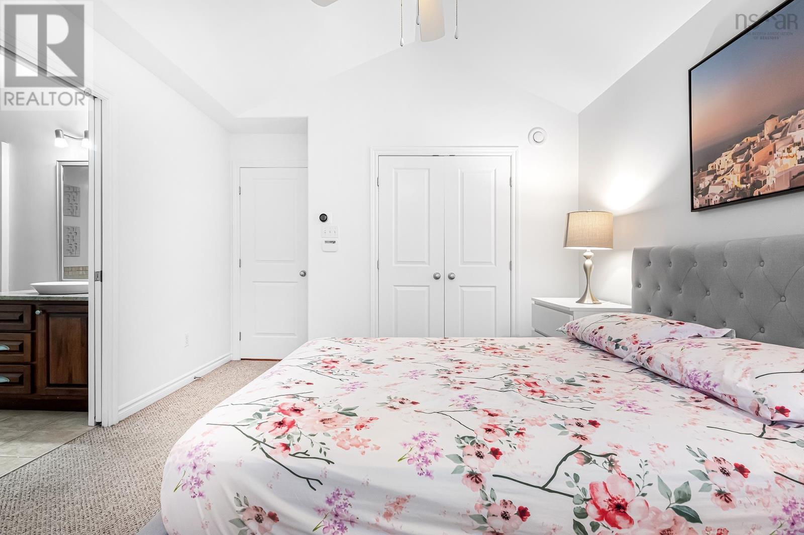 18 Outrigger Crescent, Halifax, Nova Scotia  B3M 4V8 - Photo 16 - 202529080