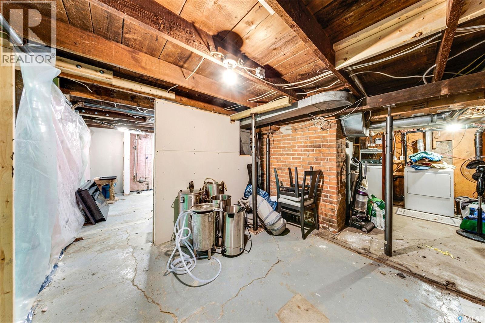 527 7th Street E, Saskatoon, Saskatchewan  S7H 0X6 - Photo 43 - SK025243