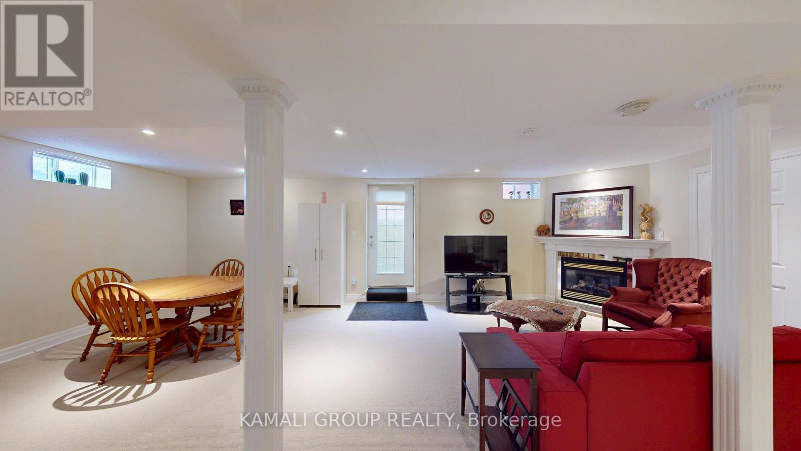 Bsmt - 271 Rhodes Circle, Newmarket (Glenway Estates), Ontario  L3X 1V4 - Photo 10 - N12565668