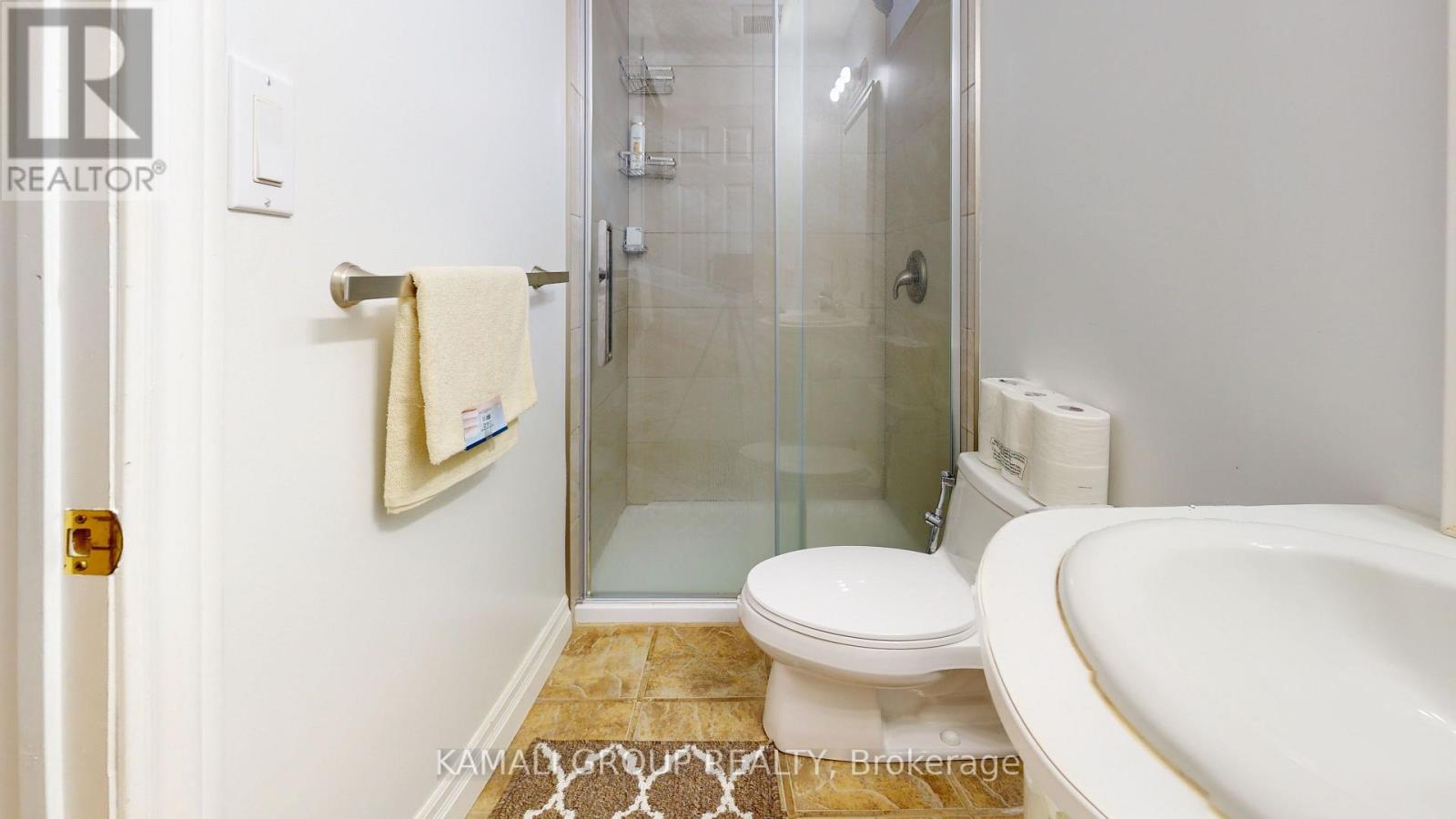 Bsmt - 271 Rhodes Circle, Newmarket (Glenway Estates), Ontario  L3X 1V4 - Photo 17 - N12565668