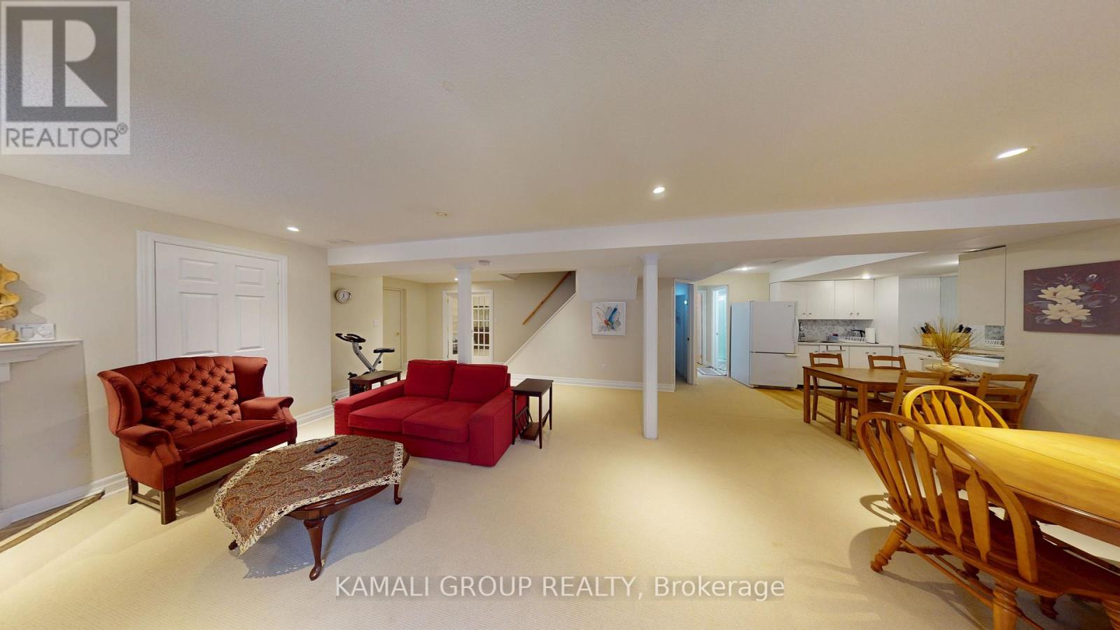 Bsmt - 271 Rhodes Circle, Newmarket (Glenway Estates), Ontario  L3X 1V4 - Photo 6 - N12565668